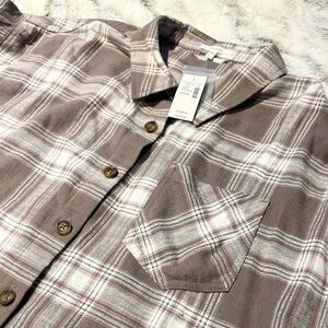 Maurices Brown and White Plaid Button-Down Shirt NWT Large